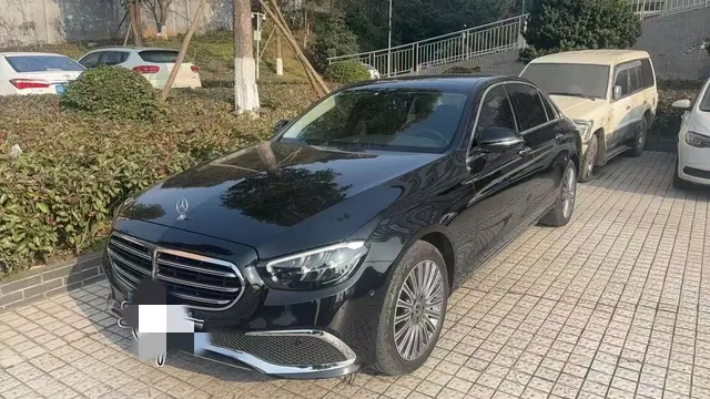Mercedes-Benz E-Class  из Китая