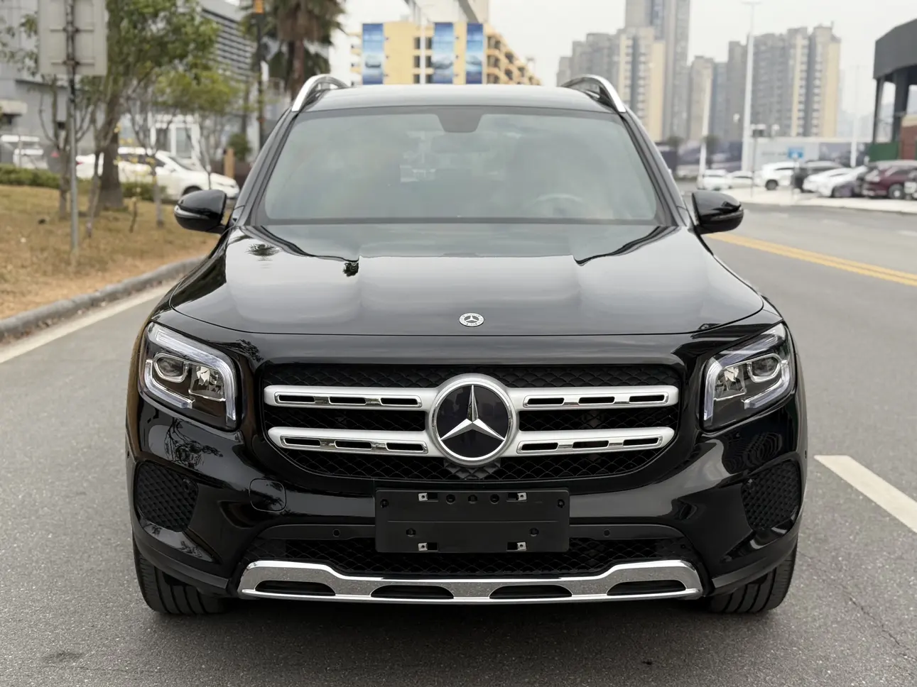 Mercedes-Benz GLB  из Китая