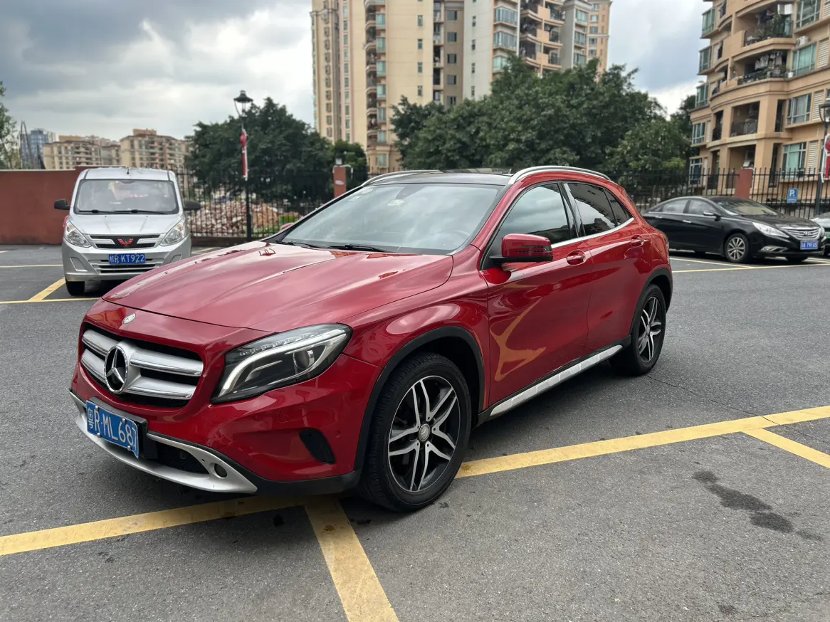 Mercedes-Benz GLA  из Китая
