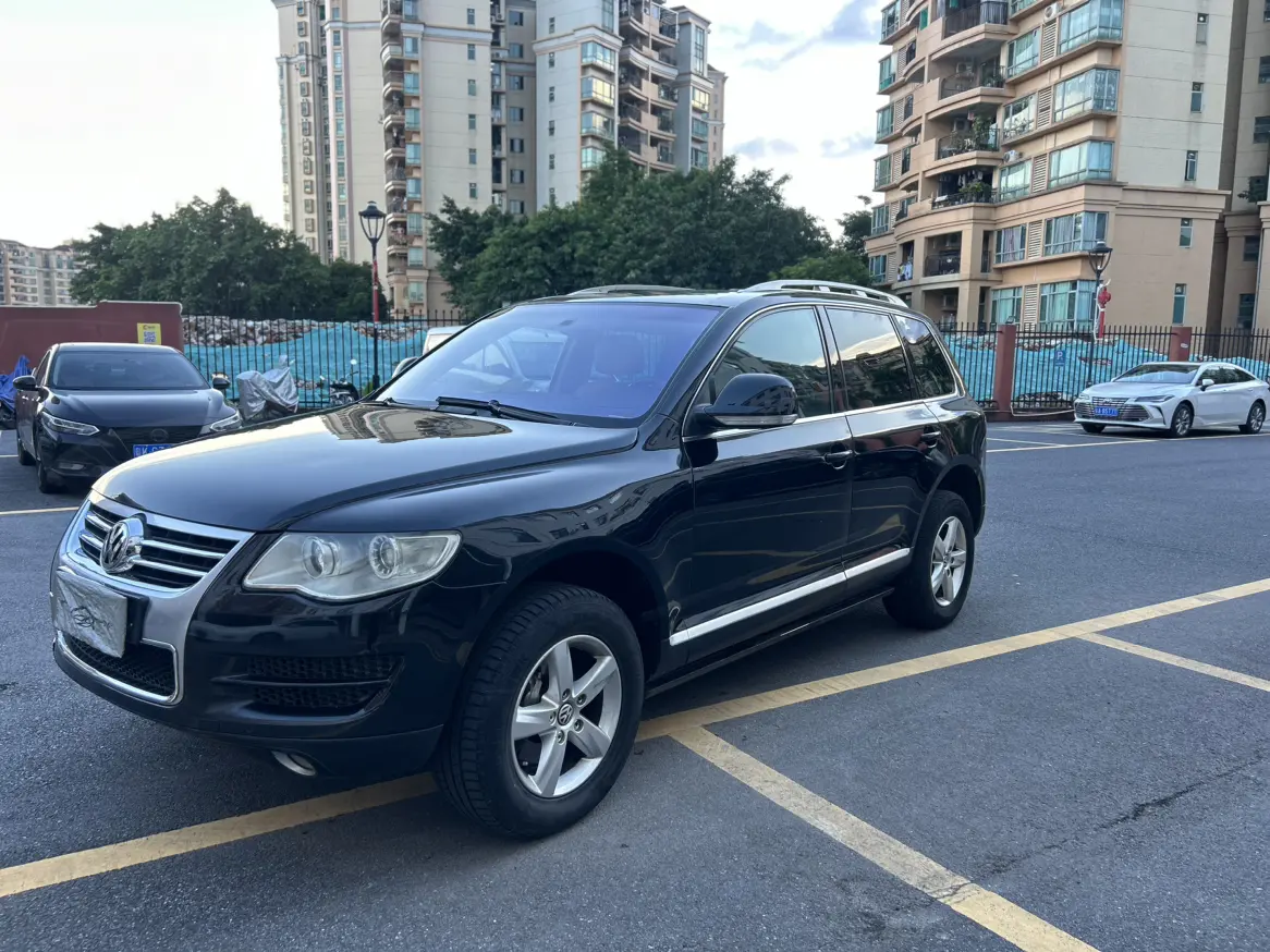 Volkswagen Touareg  из Китая
