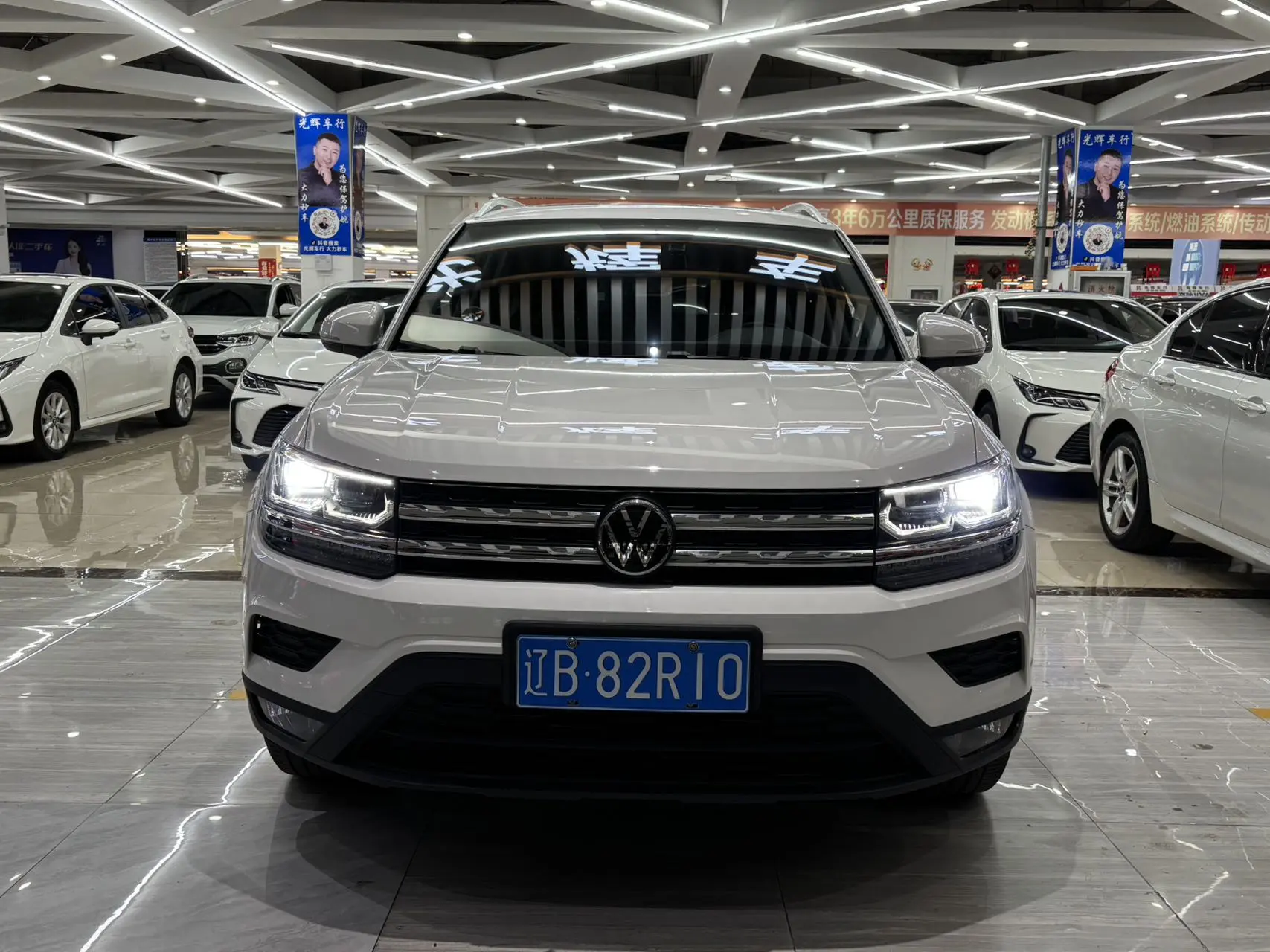 Volkswagen Tharu  из Китая