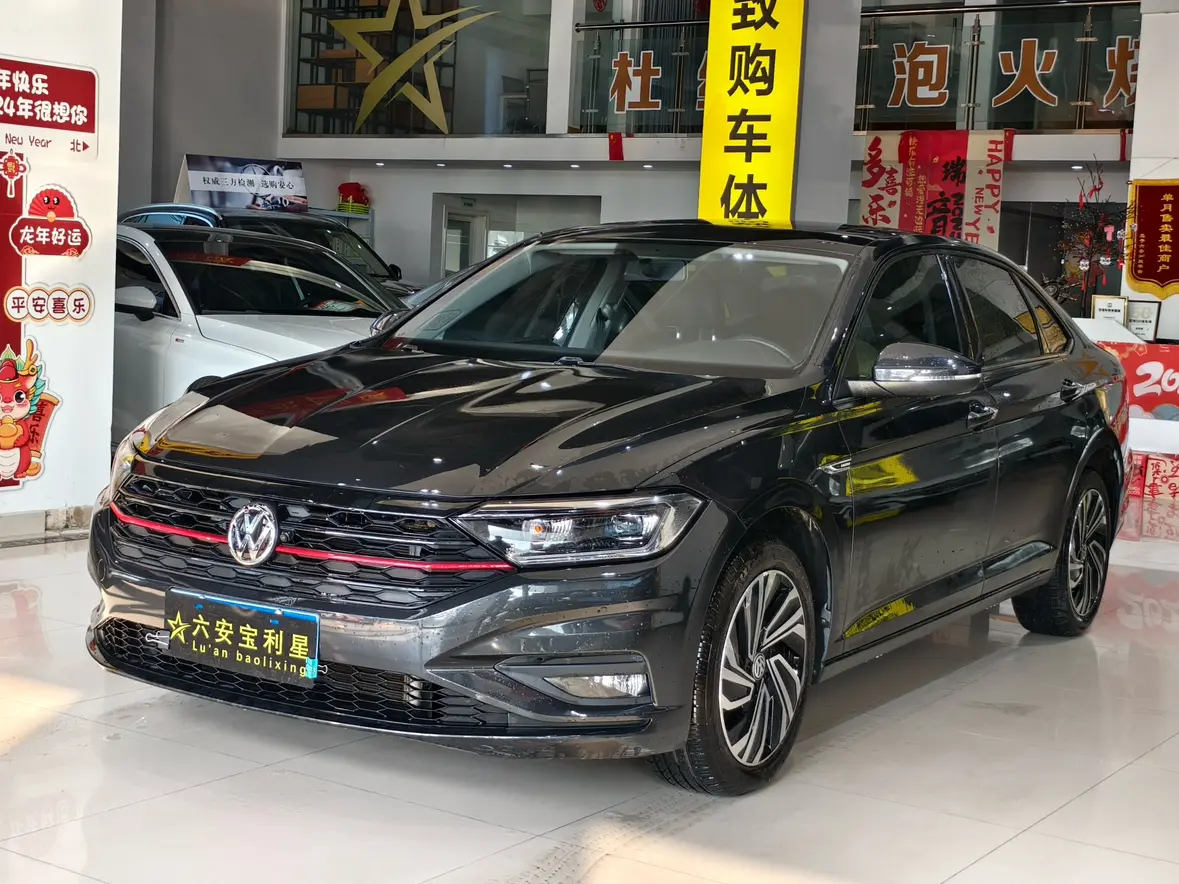 Volkswagen Sagitar  из Китая