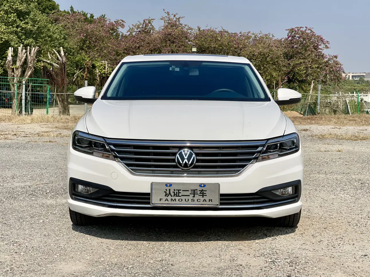 Volkswagen Lavida  из Китая