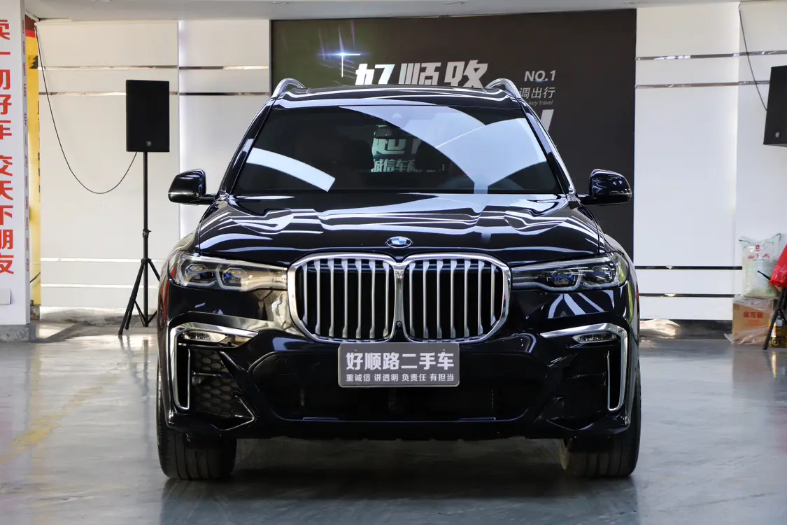 BMW X7  из Китая