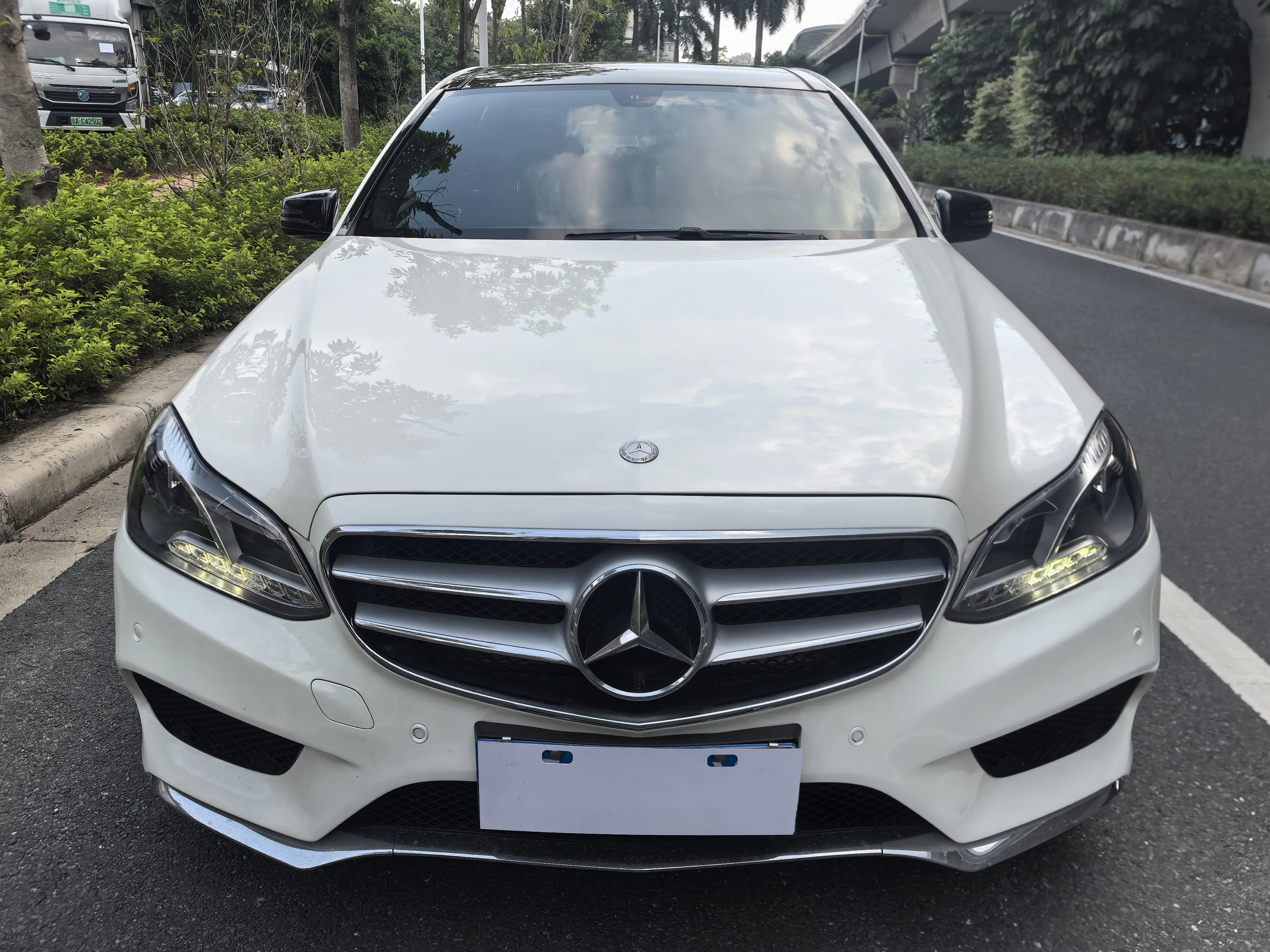 Mercedes-Benz E-Class  из Китая