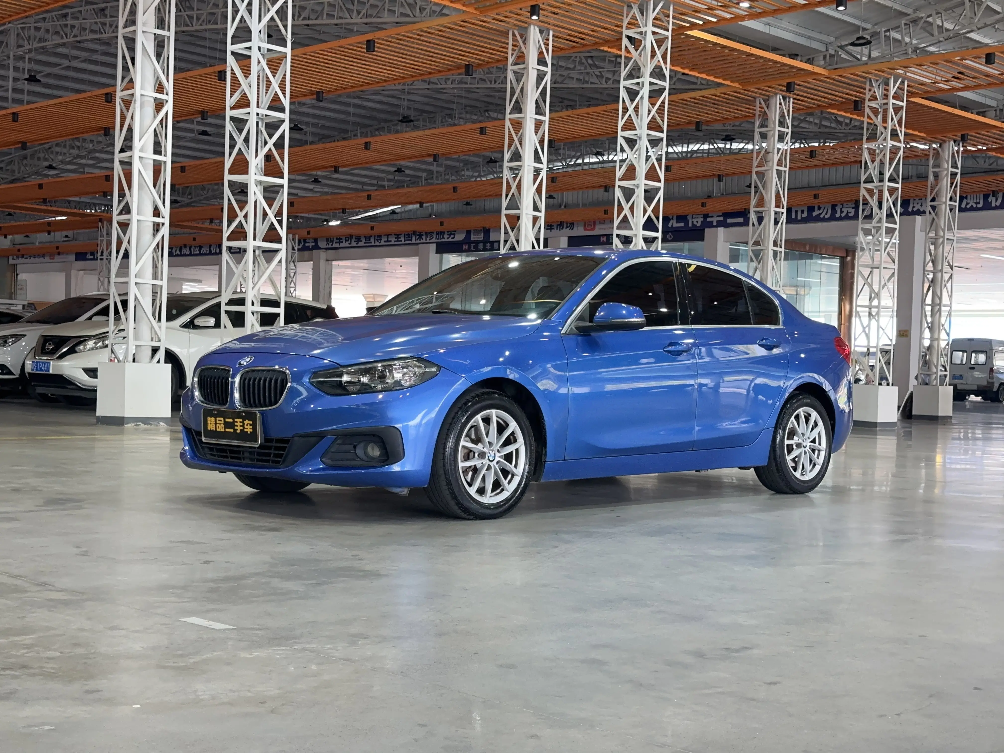 BMW 1 Series  из Китая