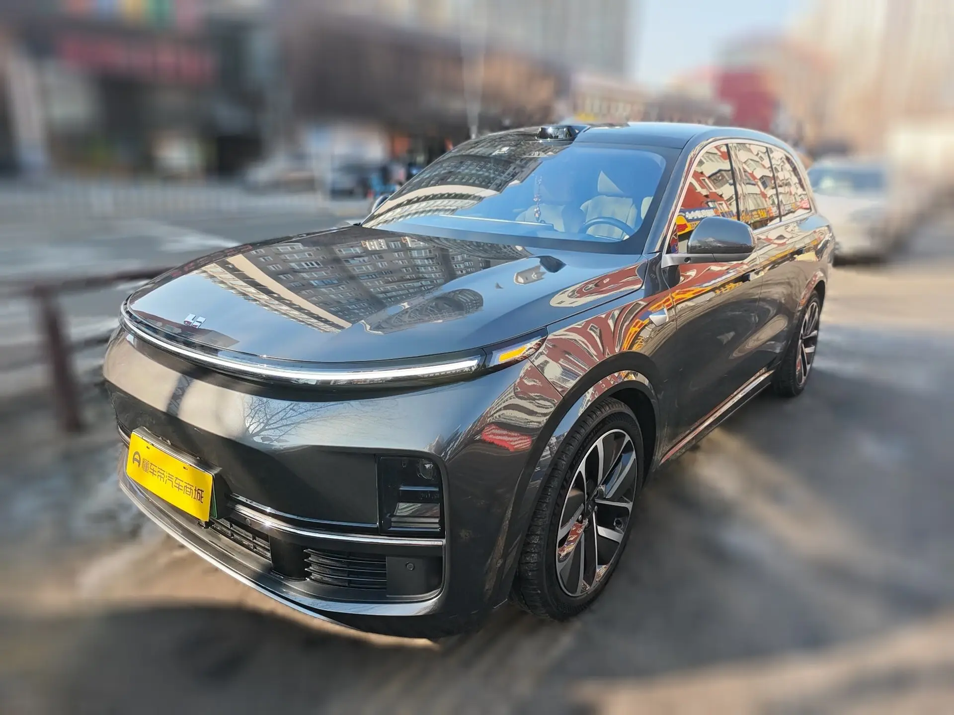 Lixiang L8