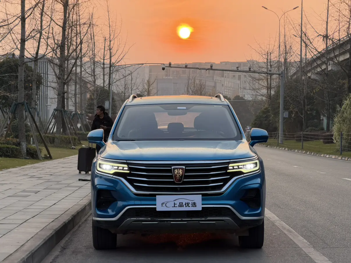 Roewe RX5 MAX  из Китая