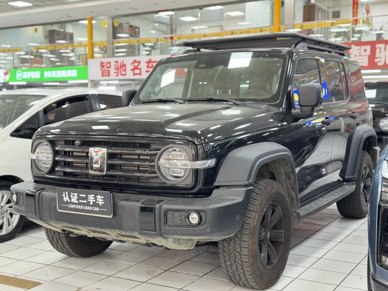 Tank 300  из Китая