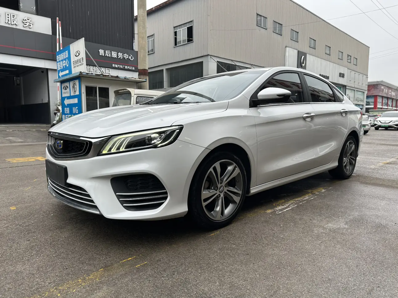 Geely Binrui  из Китая