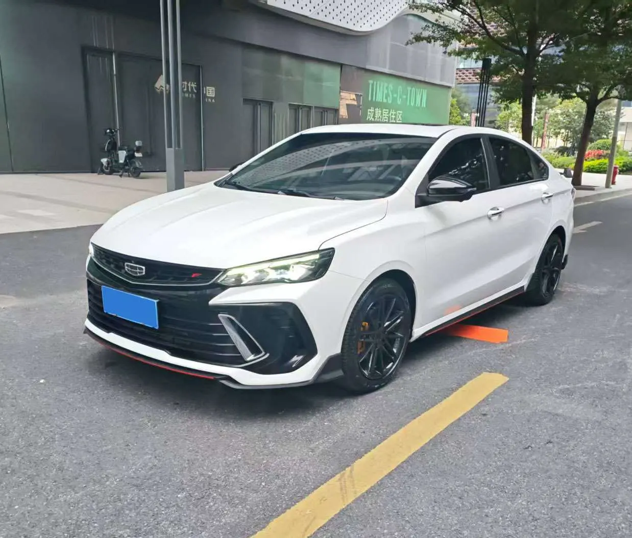Geely Binrui  из Китая