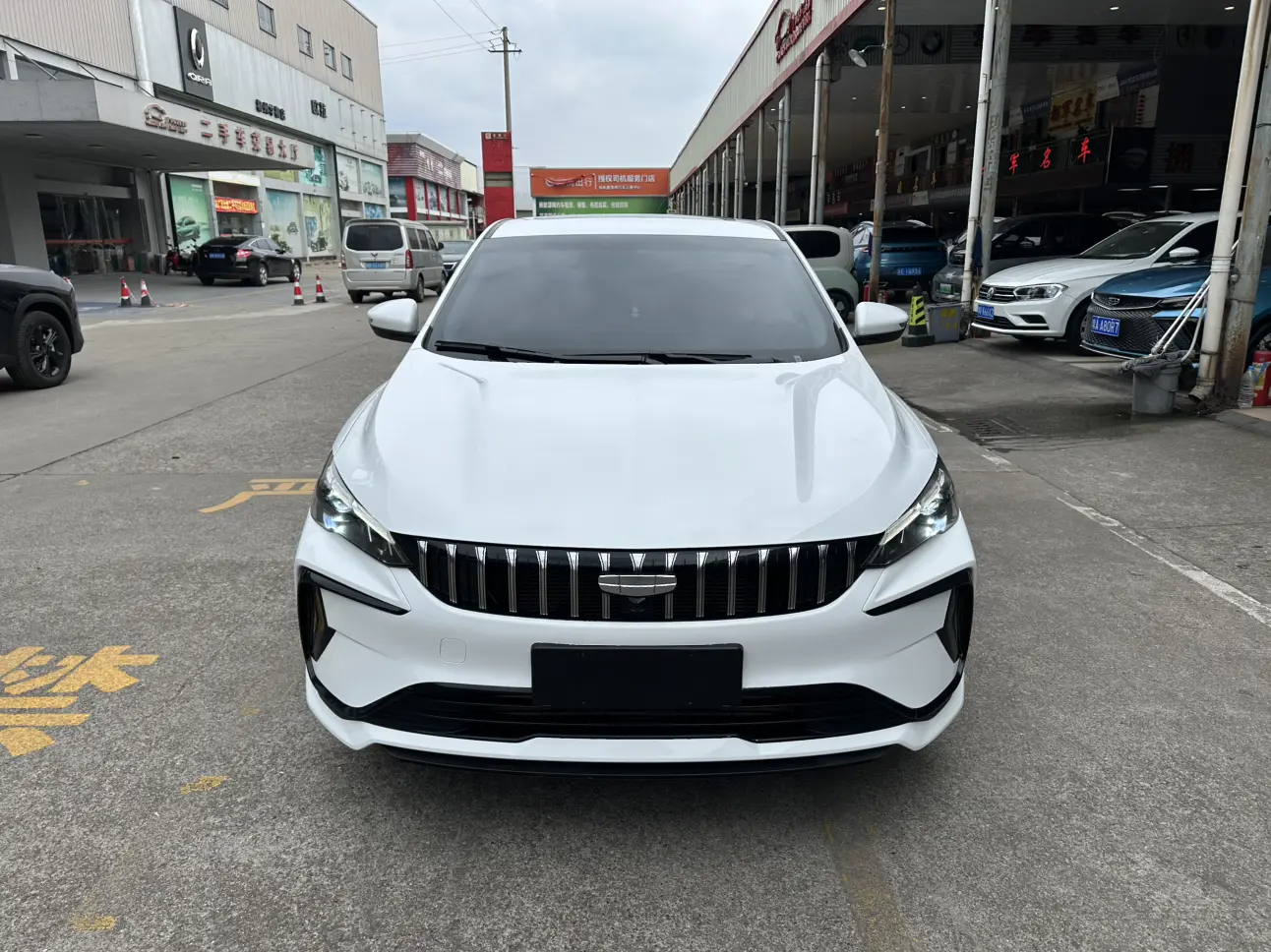 Geely Binrui  из Китая
