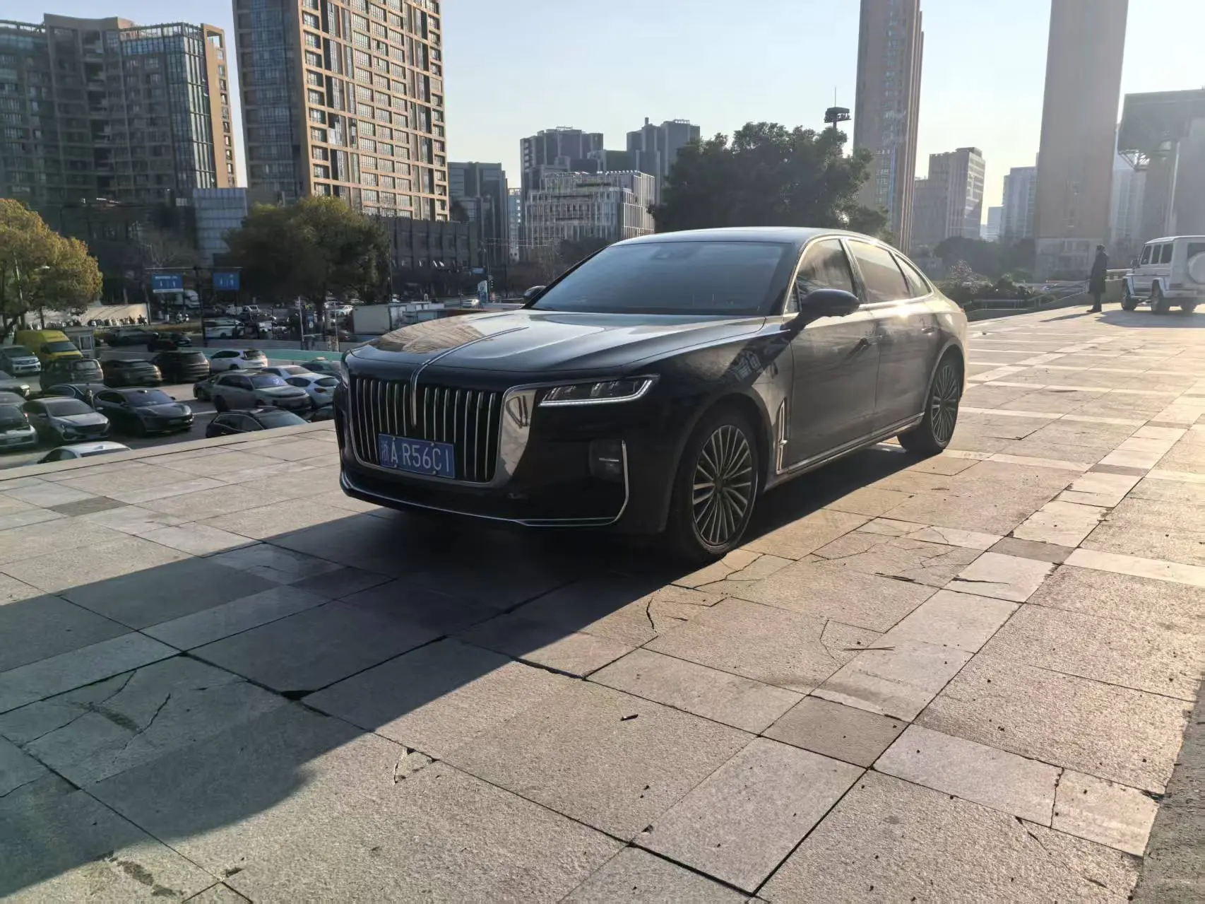Hongqi H9  из Китая