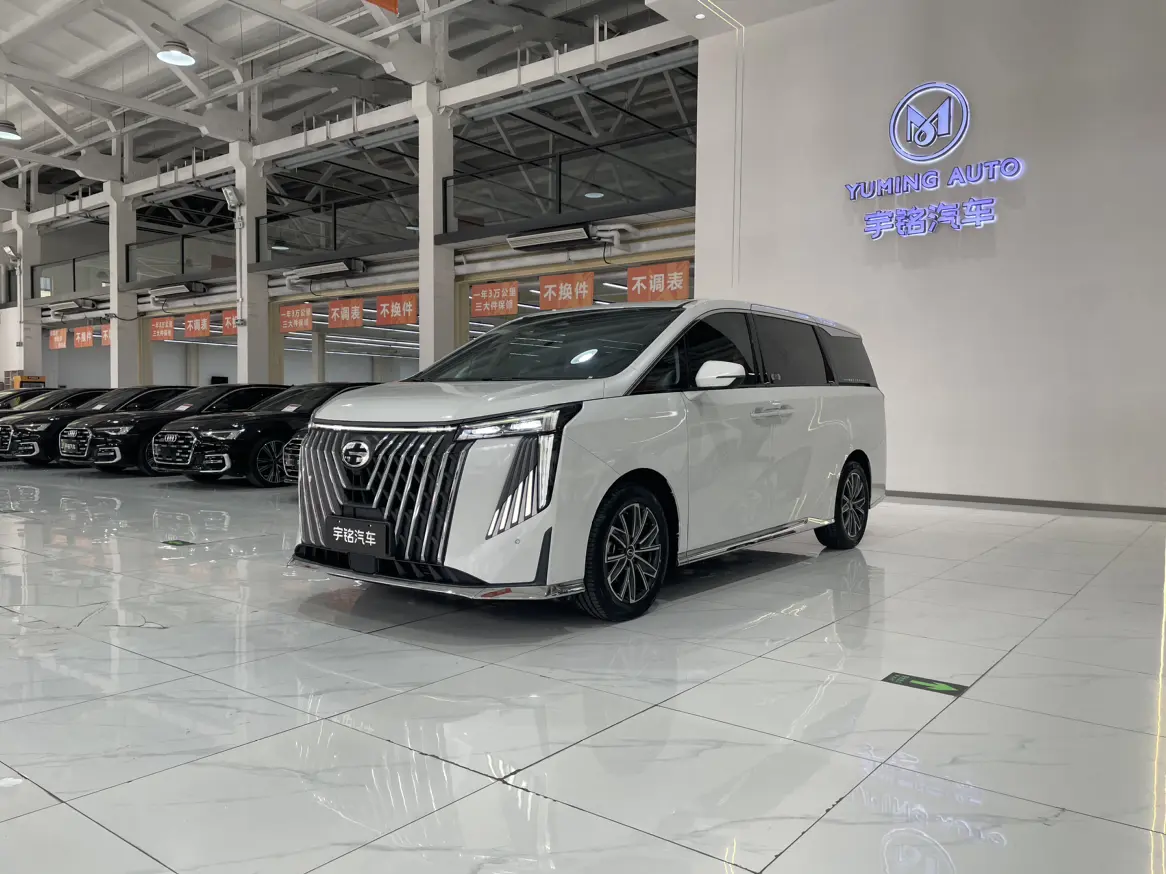 GAC Trumpchi M8  из Китая