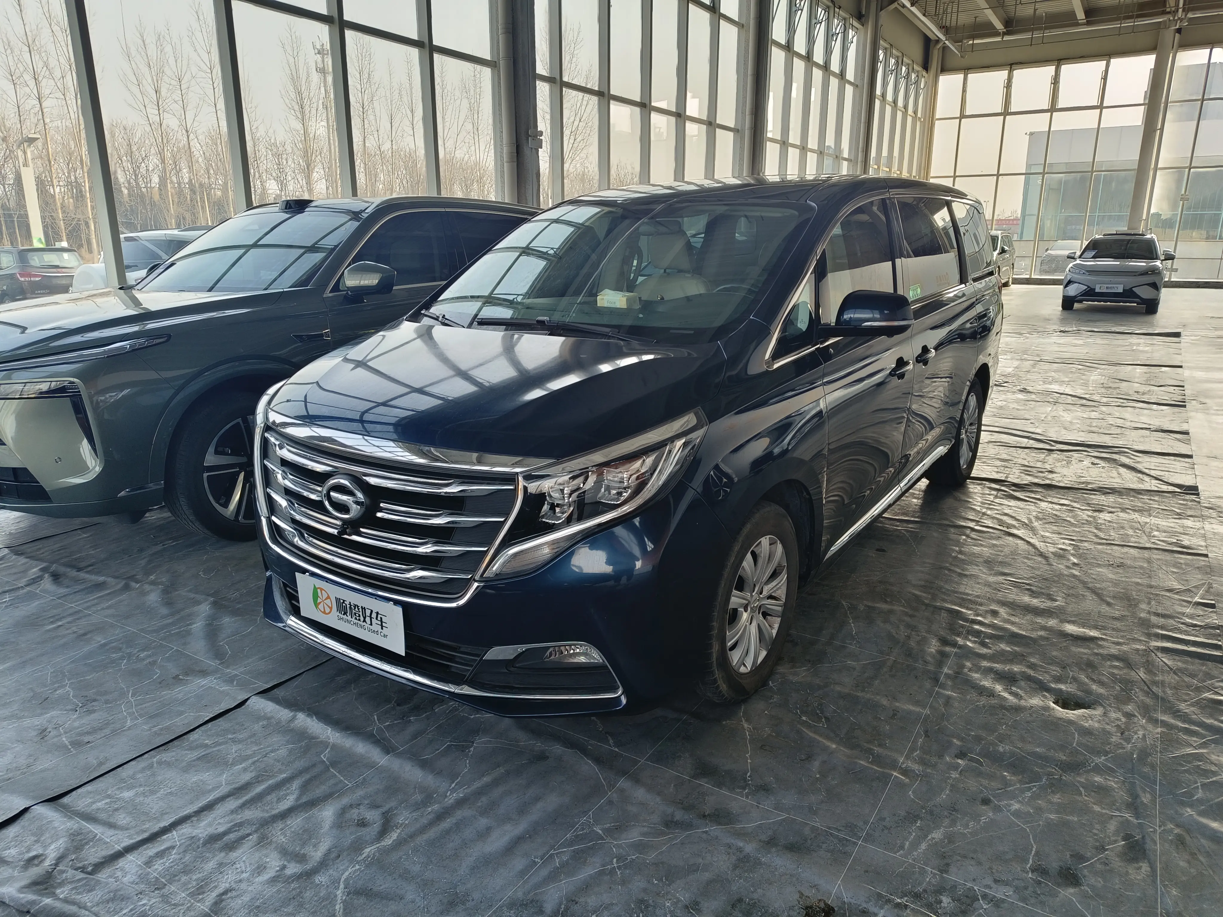 GAC Trumpchi M8  из Китая