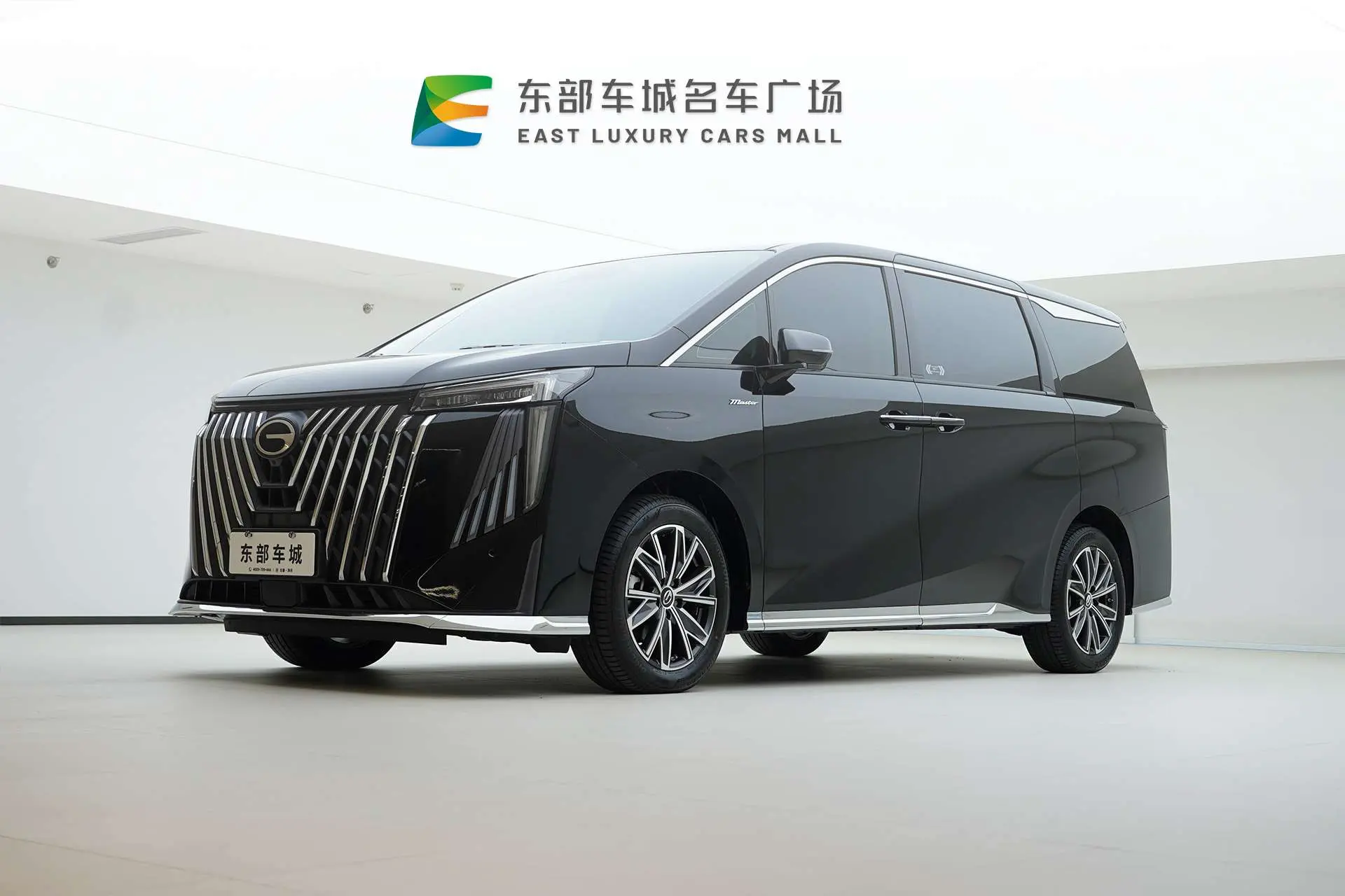 GAC Trumpchi M8  из Китая