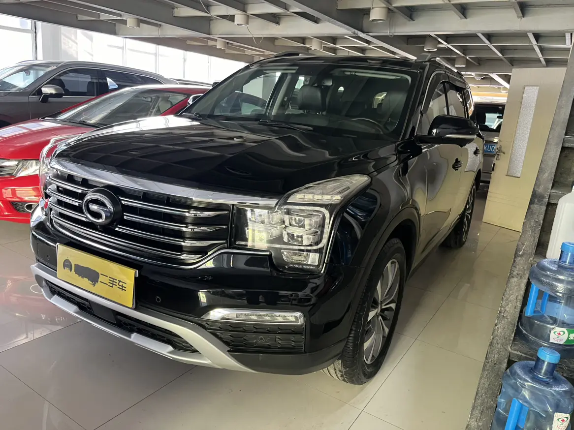 GAC Trumpchi GS8  из Китая