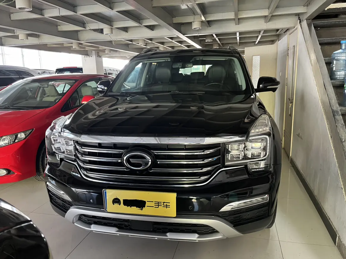 GAC Trumpchi GS8  из Китая