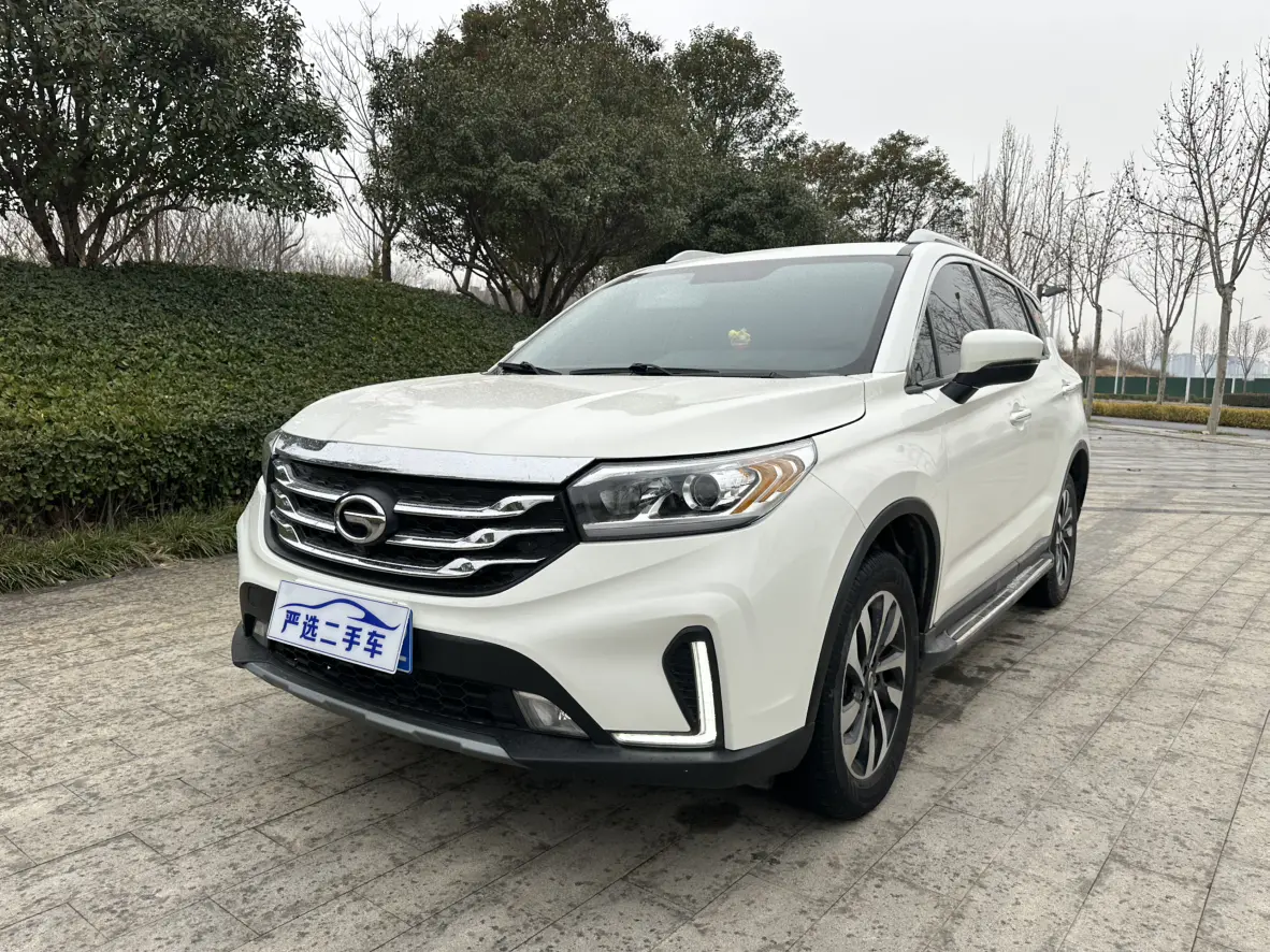 GAC Trumpchi GS4  из Китая
