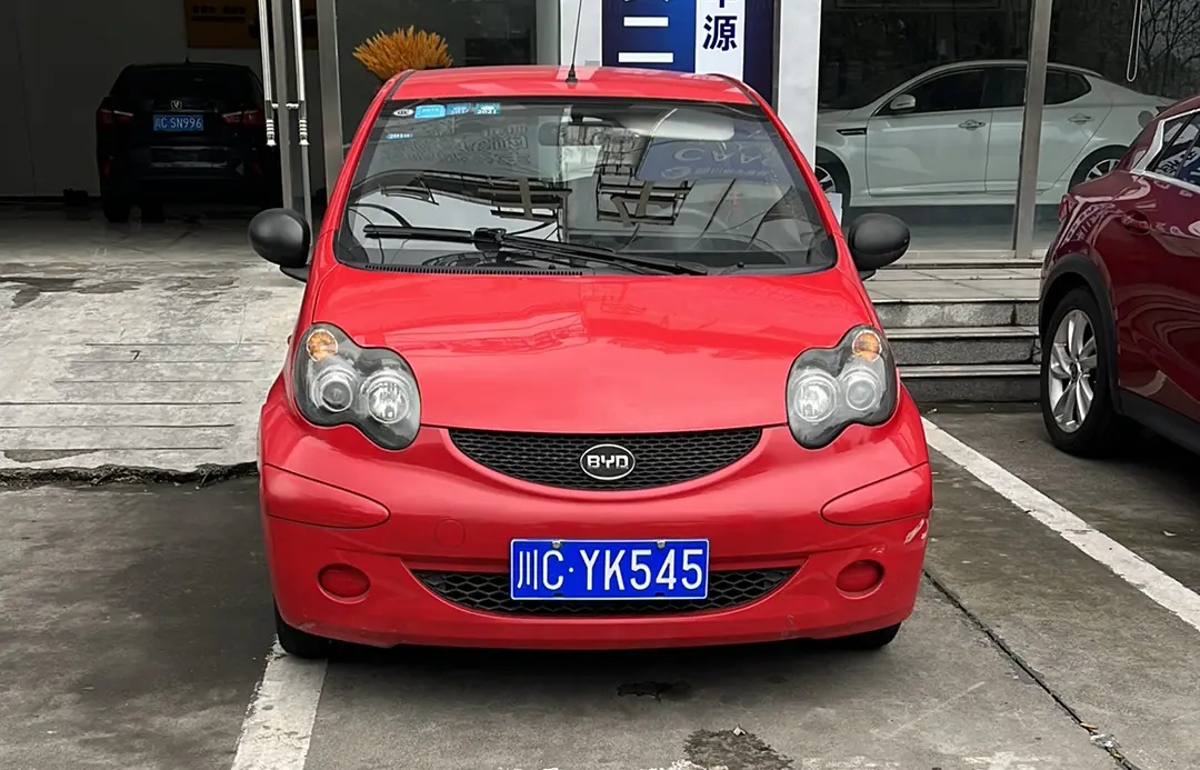 BYD F0  из Китая