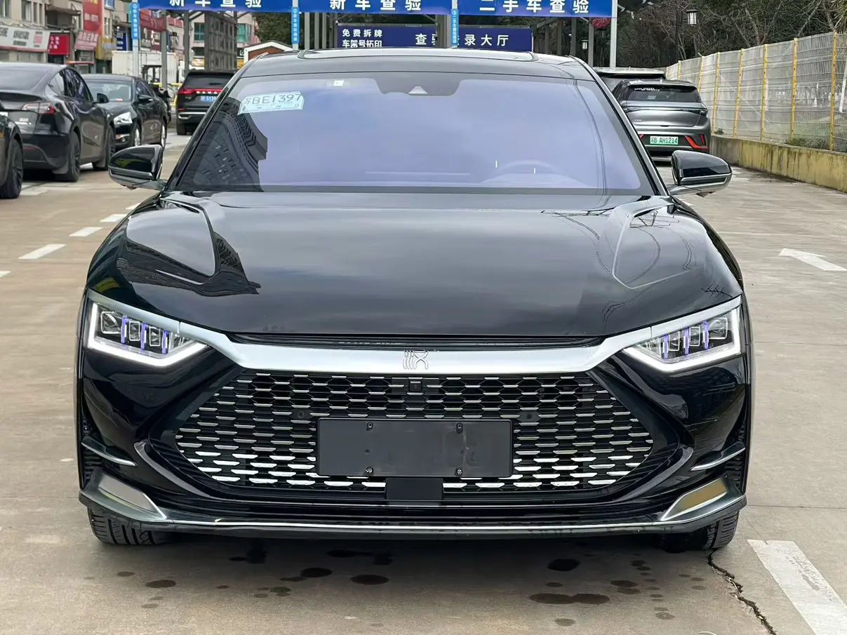 BYD HAN DM  из Китая