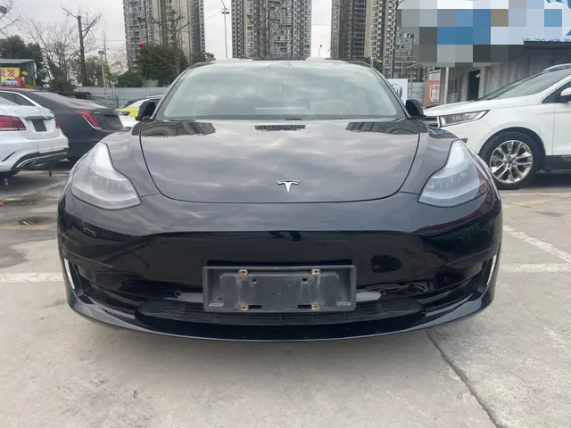 Tesla Model 3  из Китая