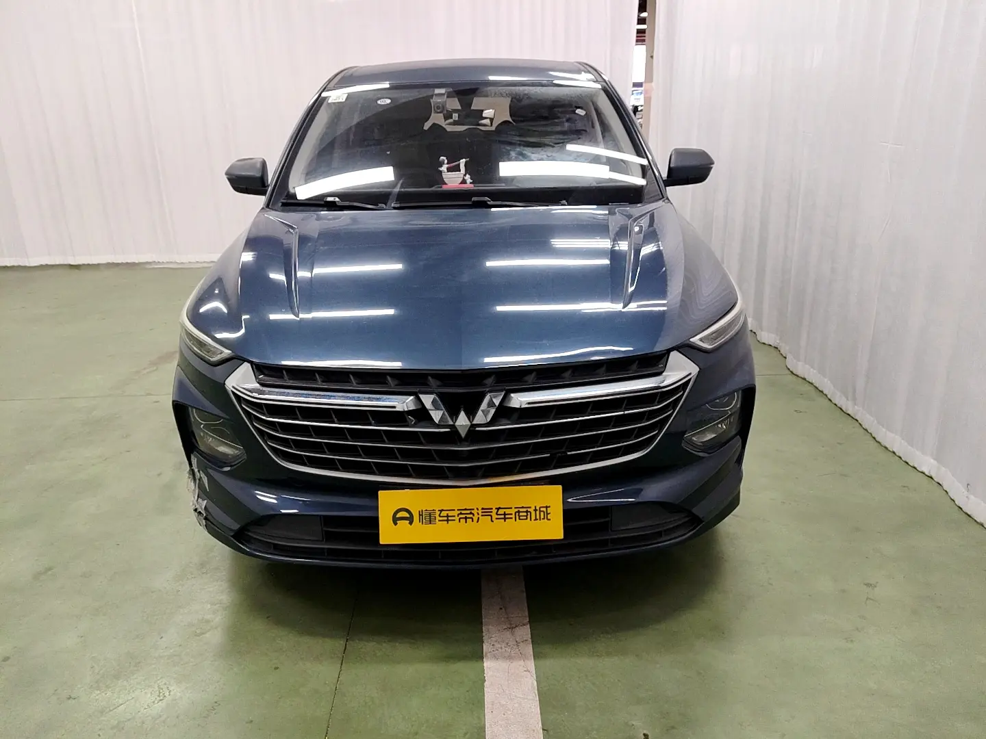 Wuling Capgemini Victory  из Китая