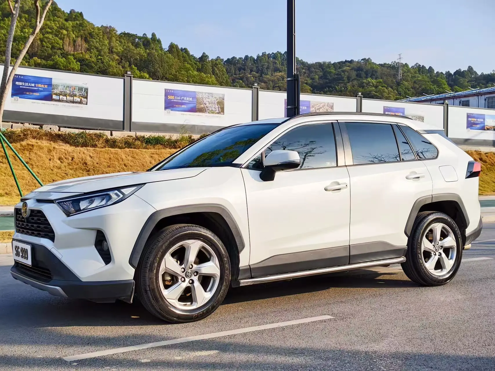 Toyota RAV4  из Китая