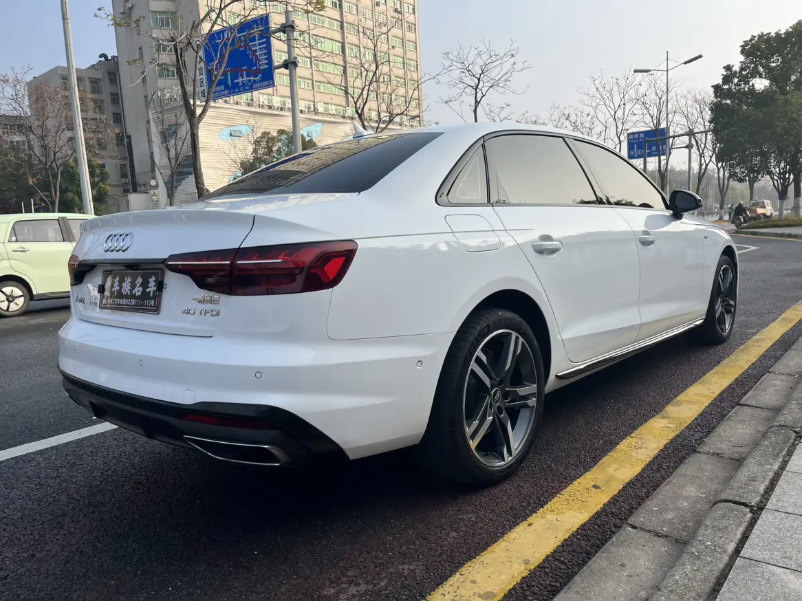 Audi A4L