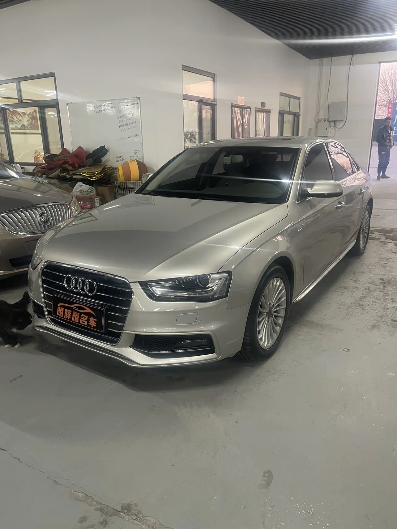 Audi A4L