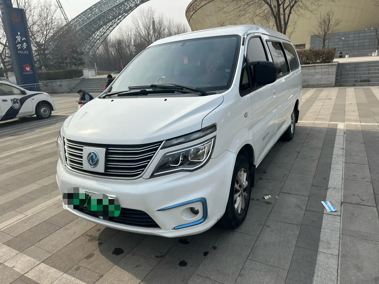 Forthing Lingzhi New Energy  из Китая