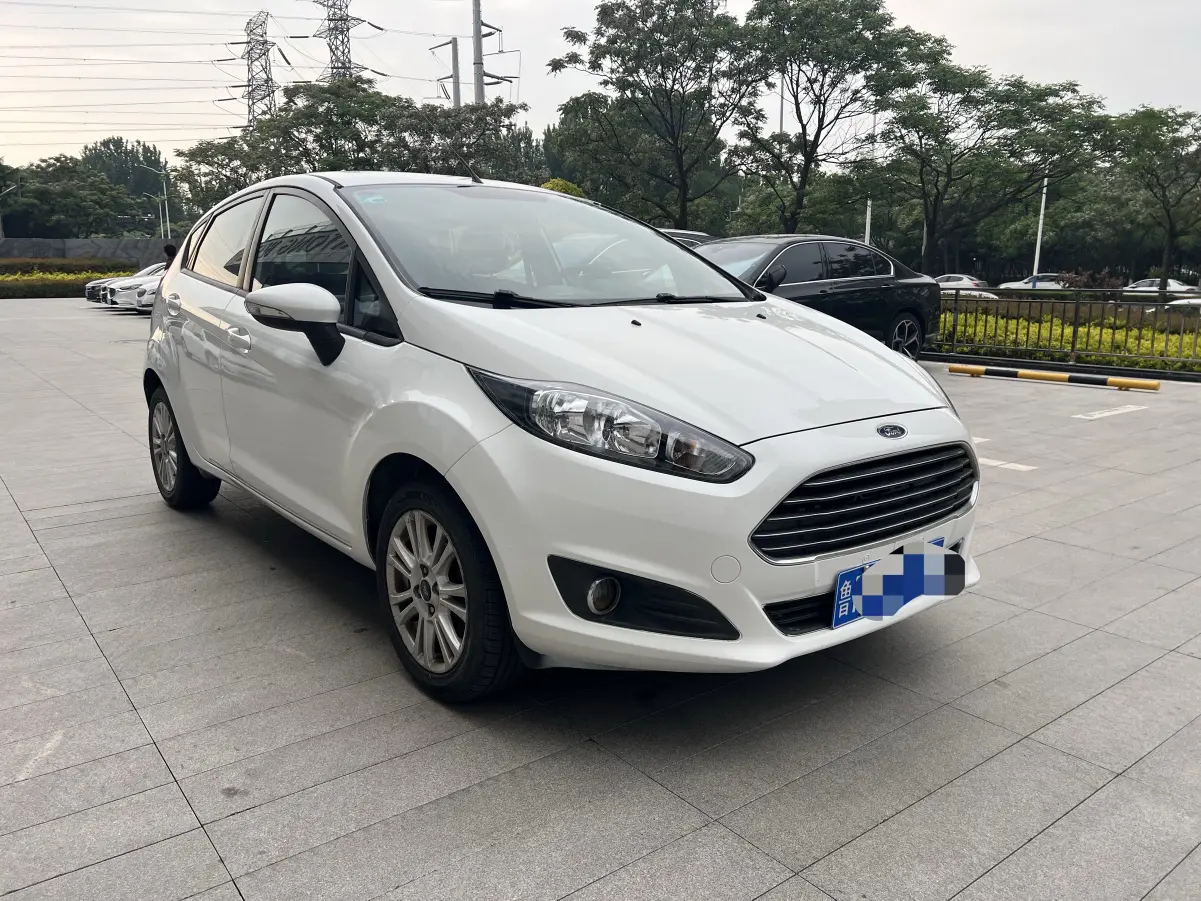 Ford Carnival  из Китая