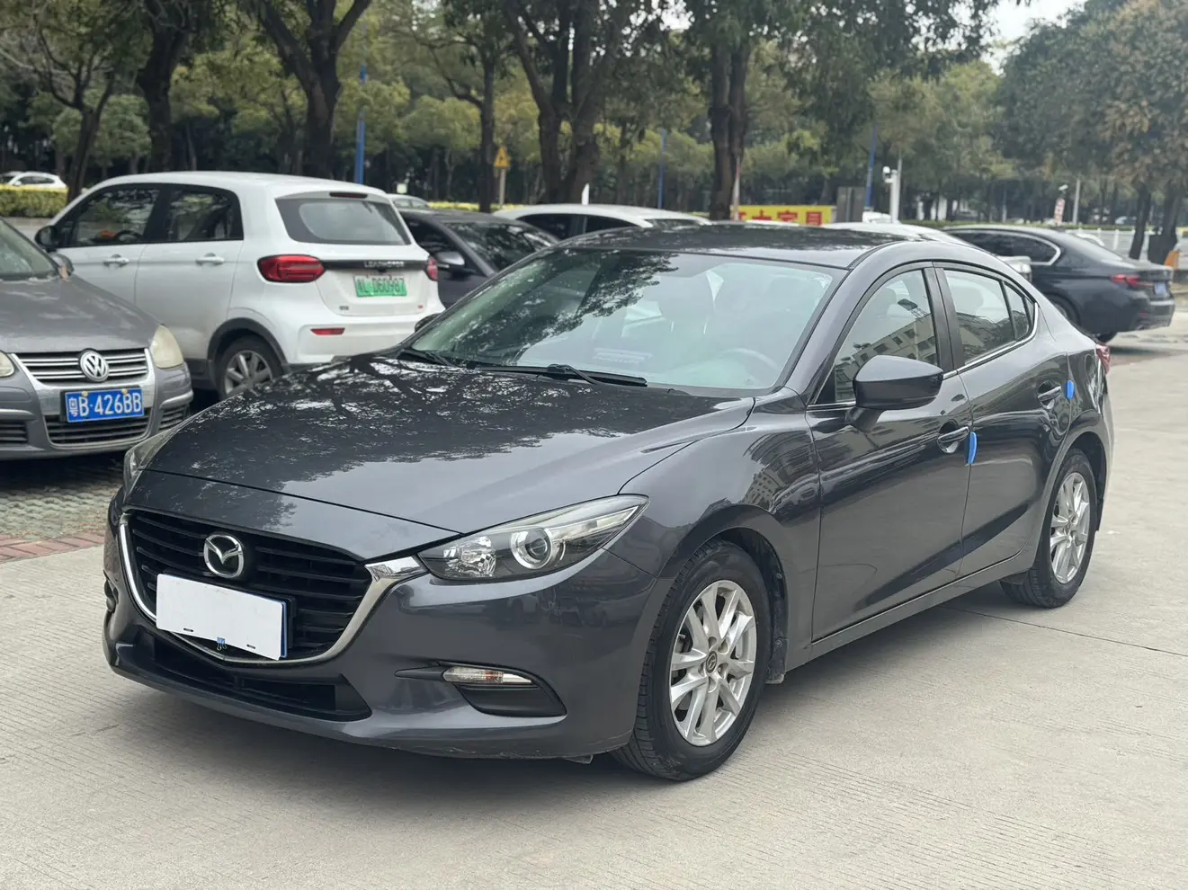 Mazda Axela (Mazda3)  из Китая