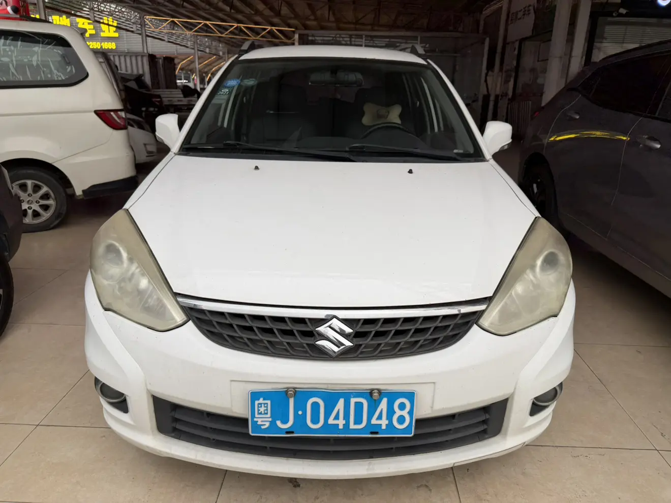 Suzuki Liana A6  из Китая