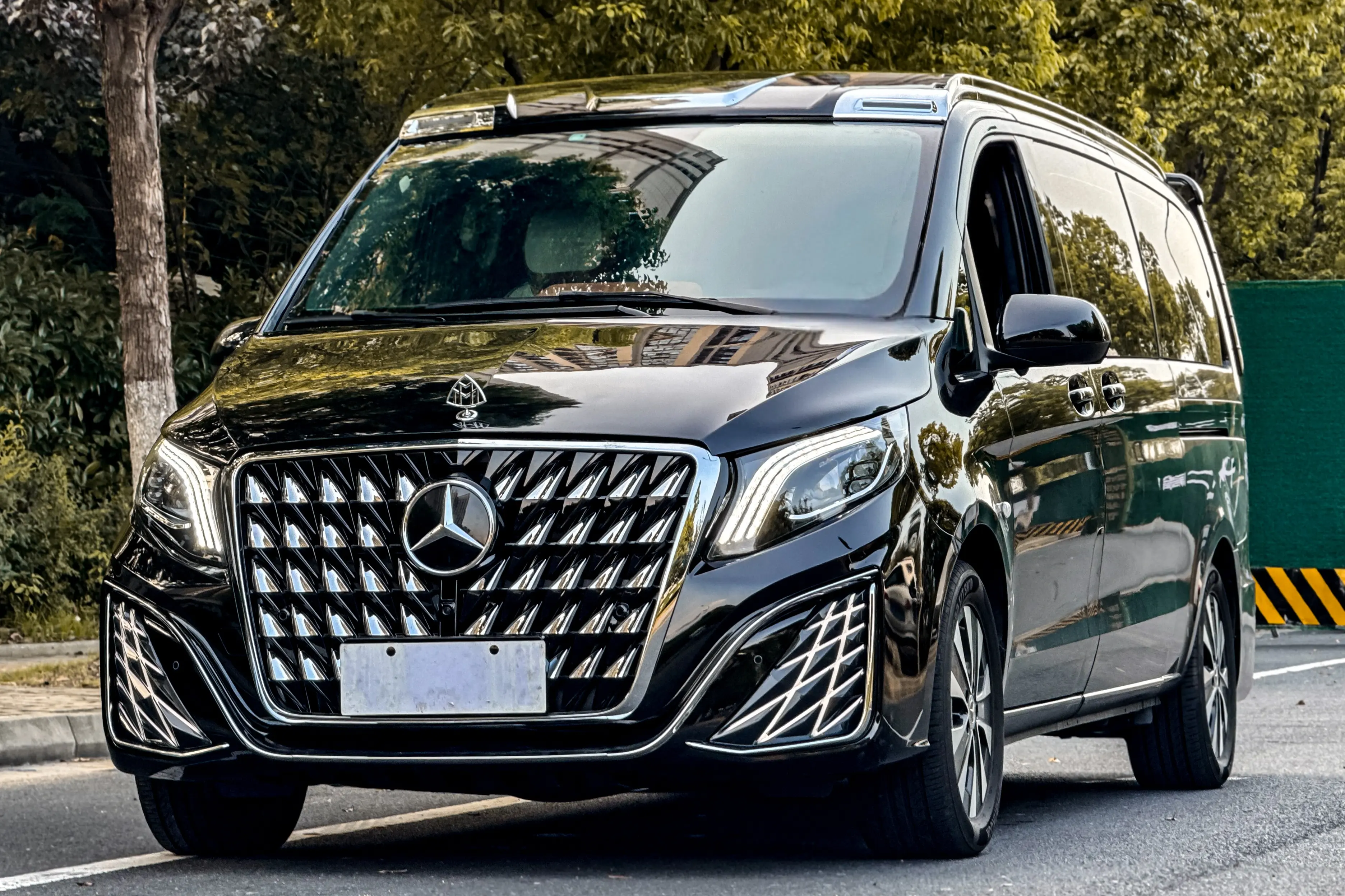 Mercedes-Benz Vito  из Китая