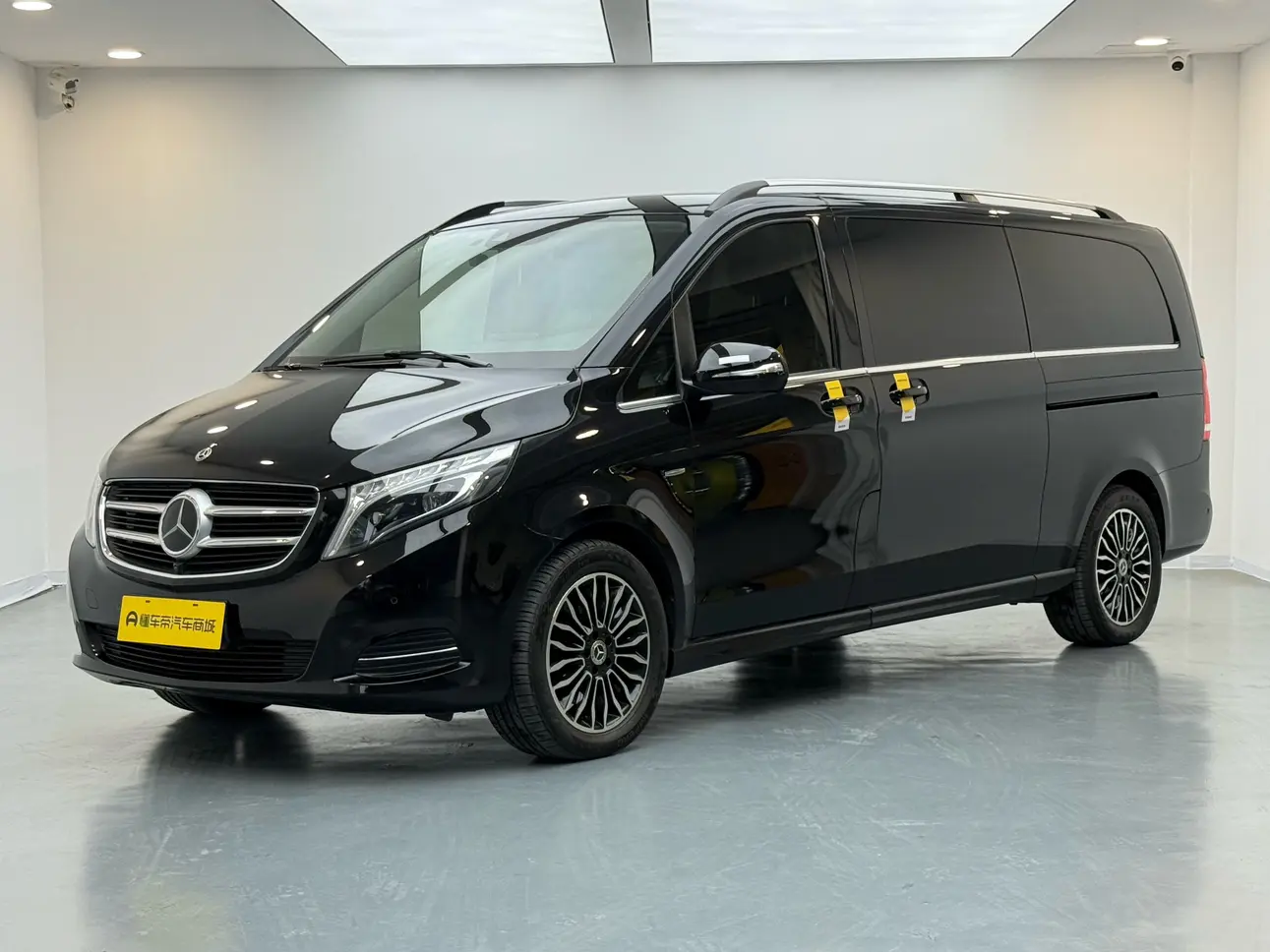 Mercedes-Benz Mercedes Benz V Class  из Китая