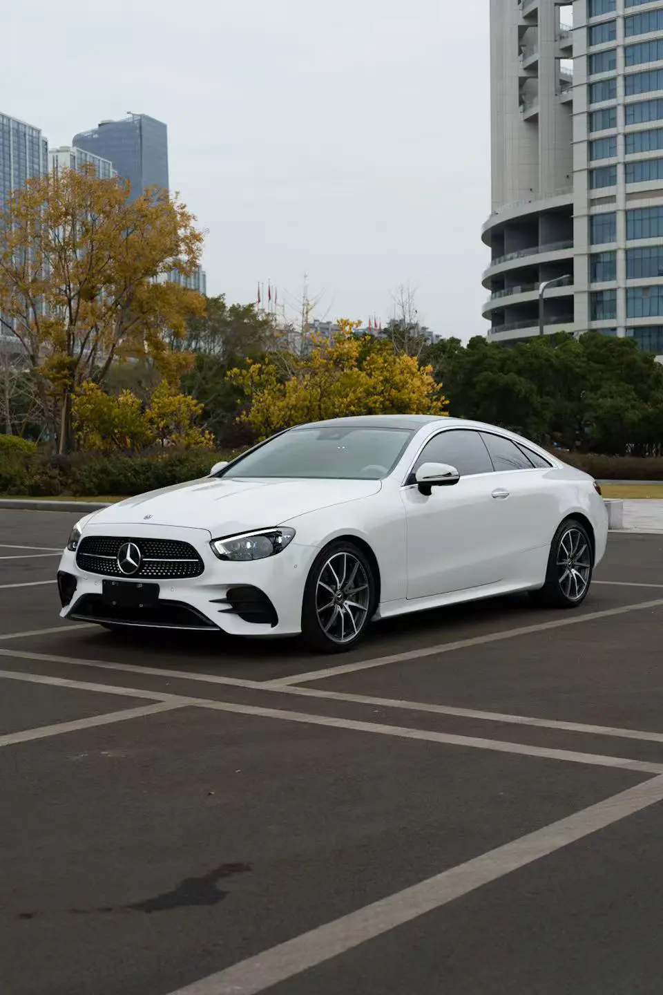 Mercedes-Benz E-Class  из Китая