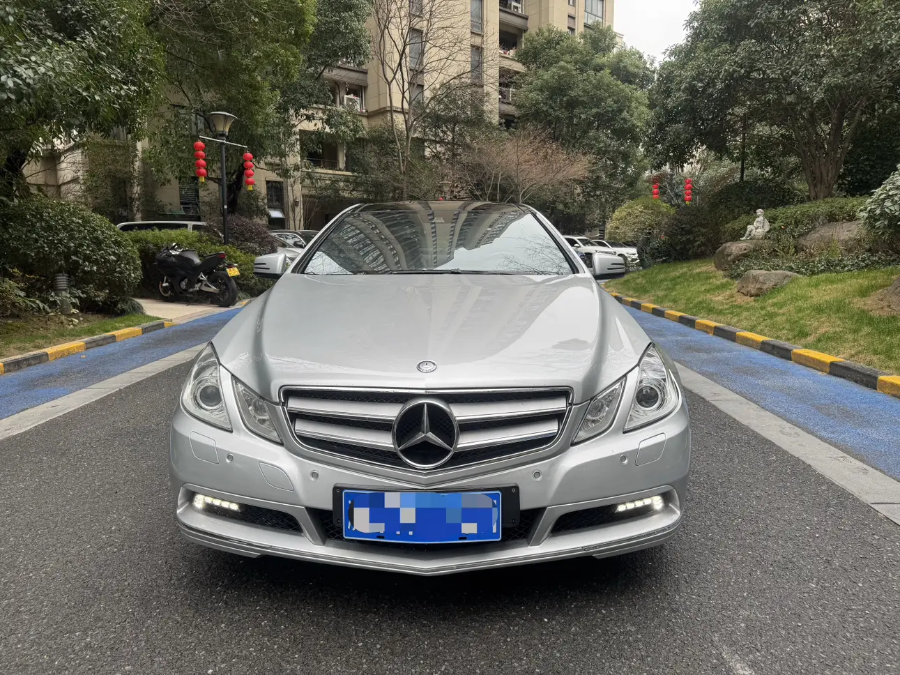 Mercedes-Benz E-Class  из Китая