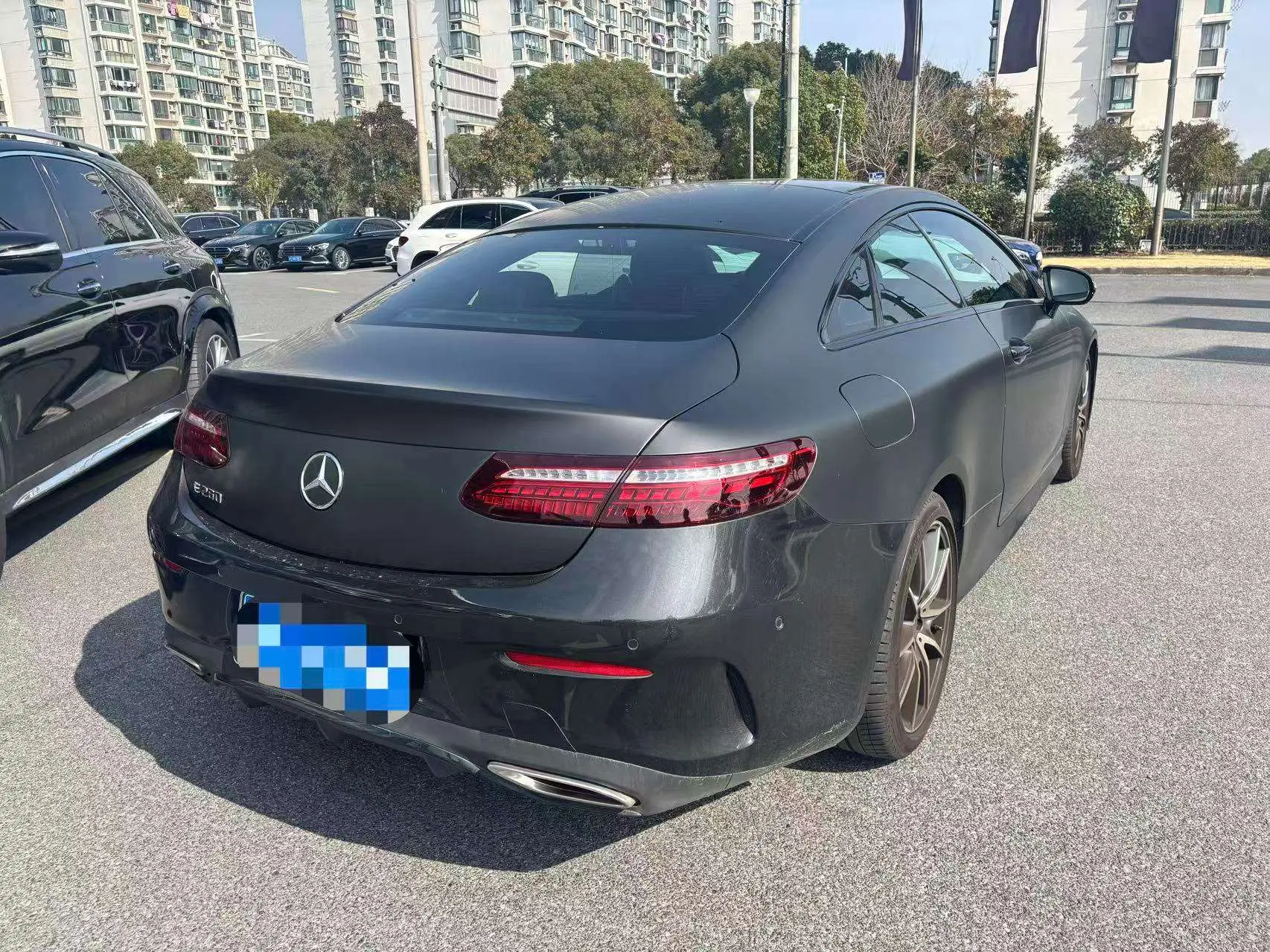 Mercedes-Benz E-Class  из Китая