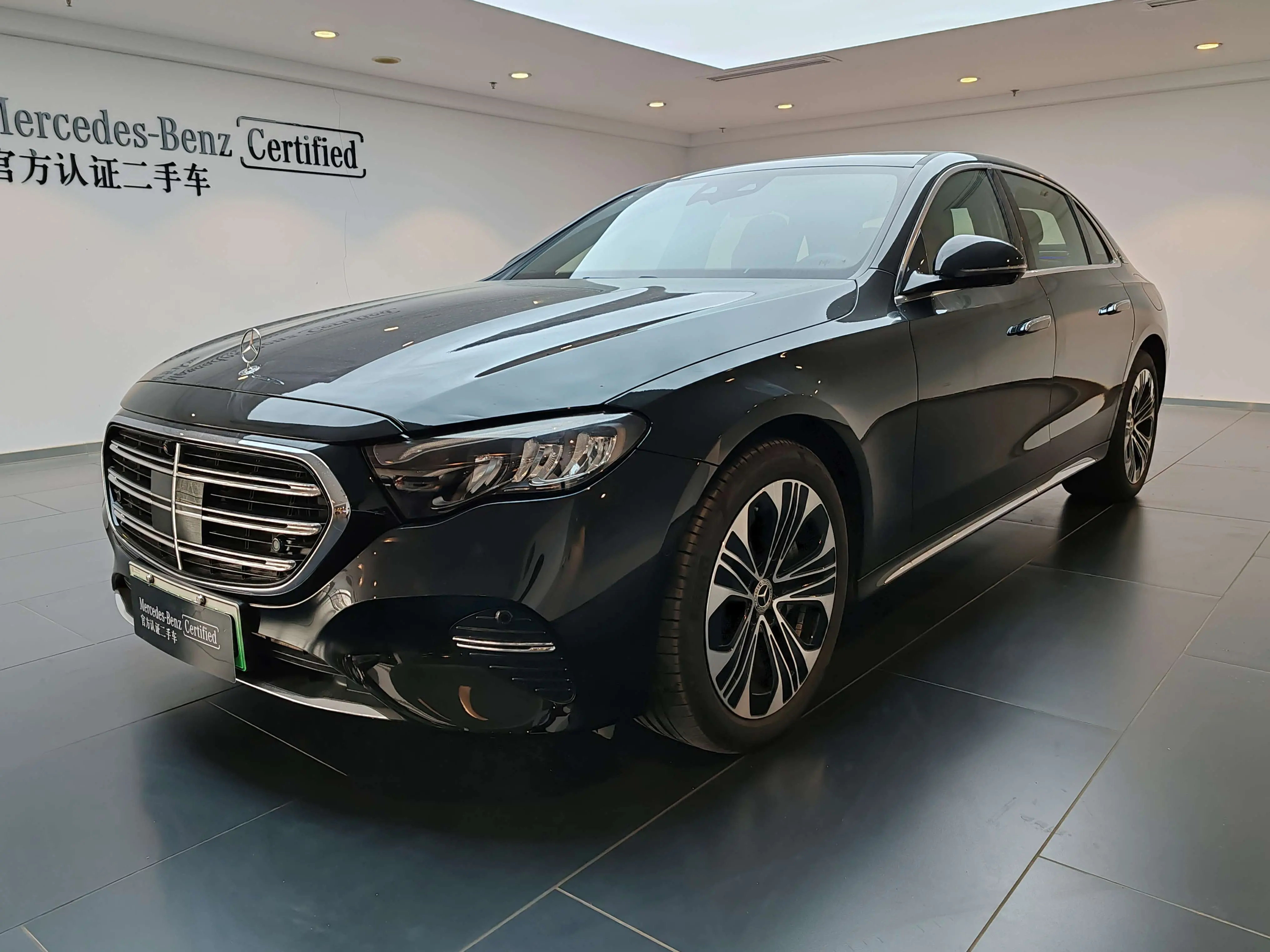 Mercedes-Benz E-Class PHEV  из Китая
