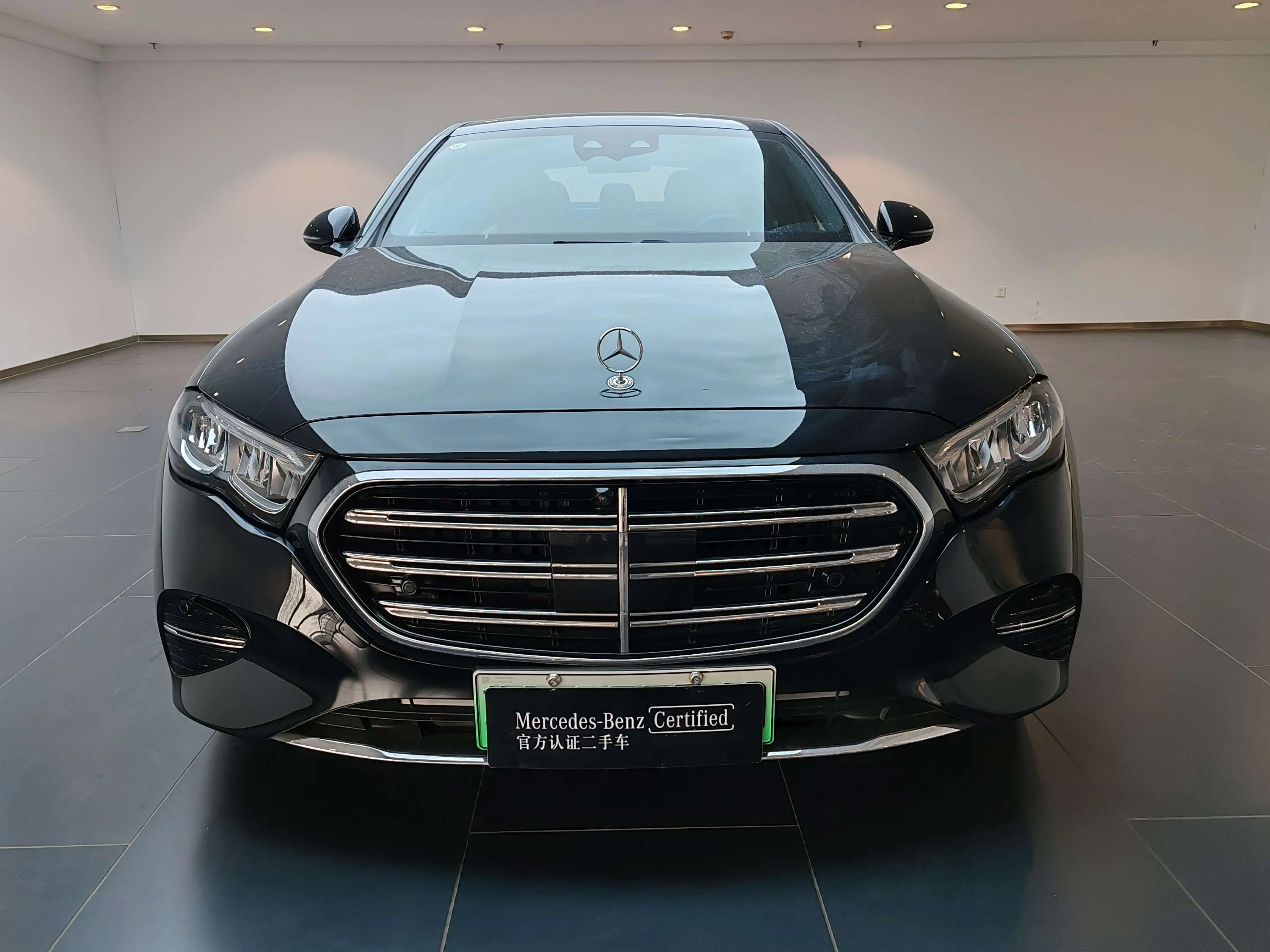 Mercedes-Benz E-Class PHEV  из Китая