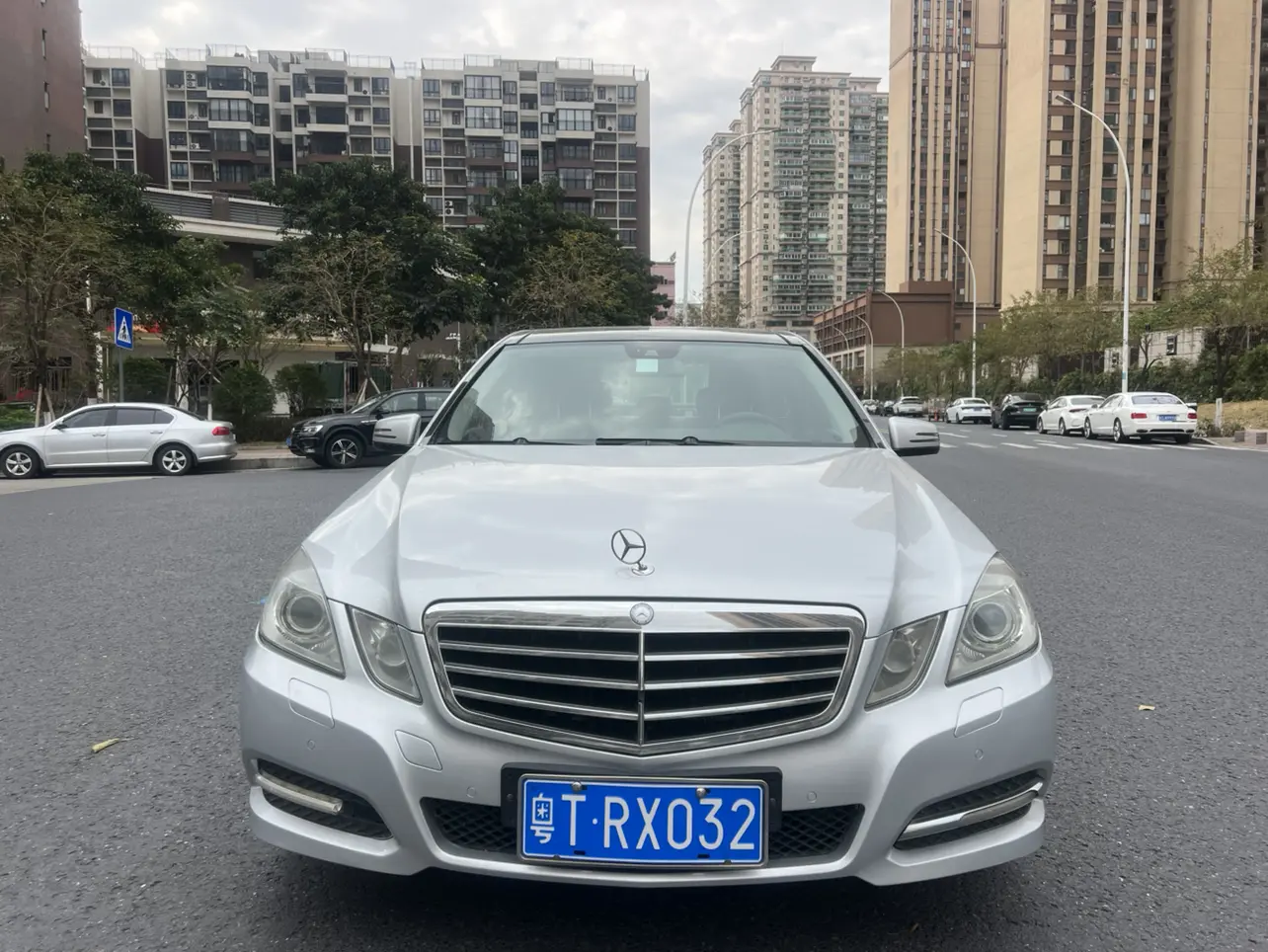 Mercedes-Benz E-Class  из Китая