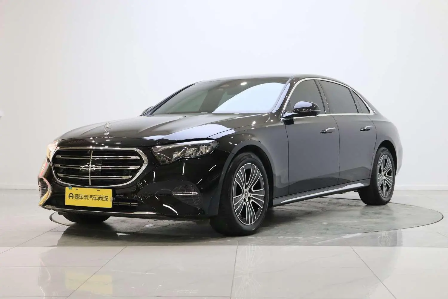 Mercedes-Benz E-Class  из Китая