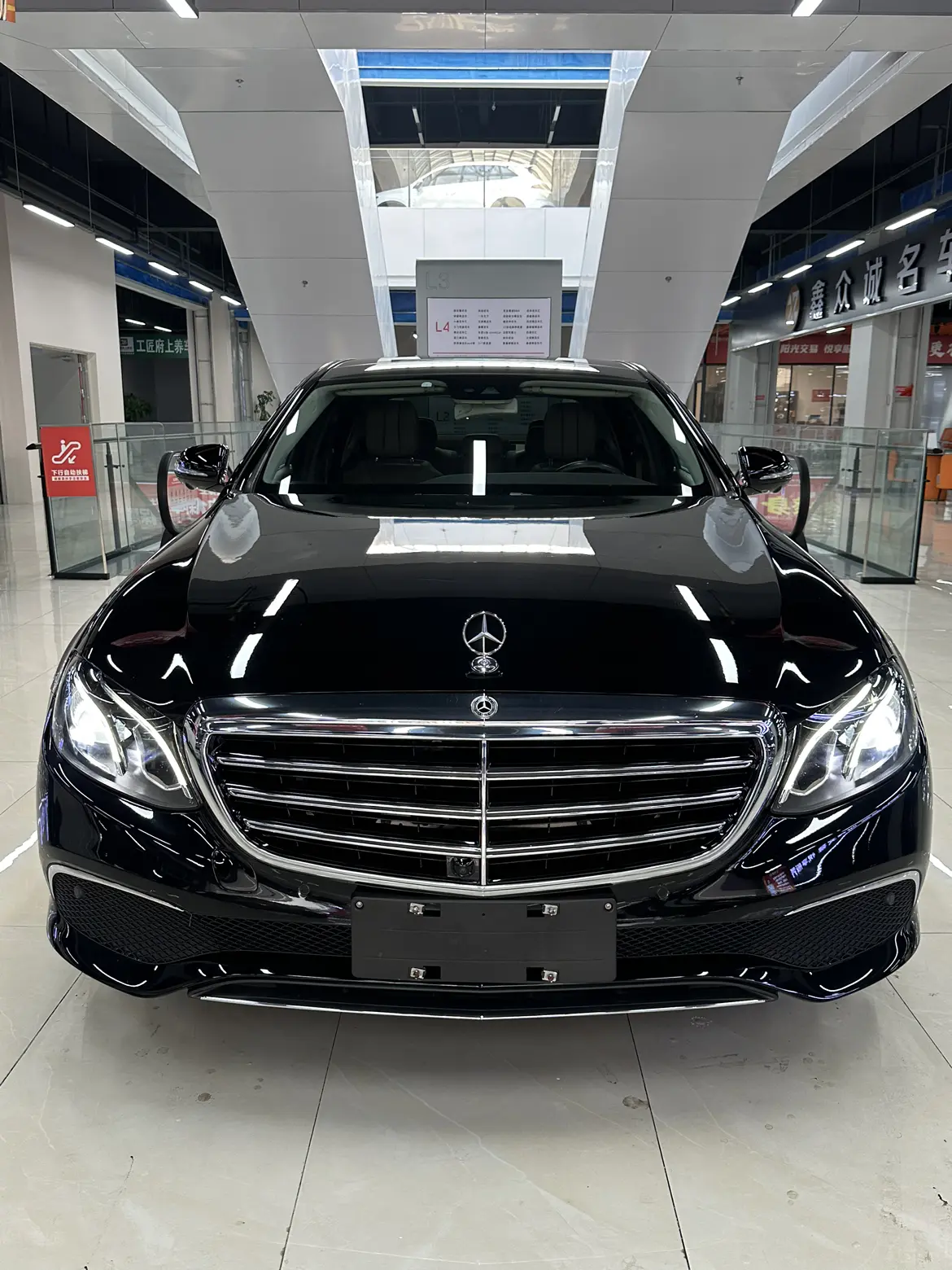 Mercedes-Benz E-Class  из Китая