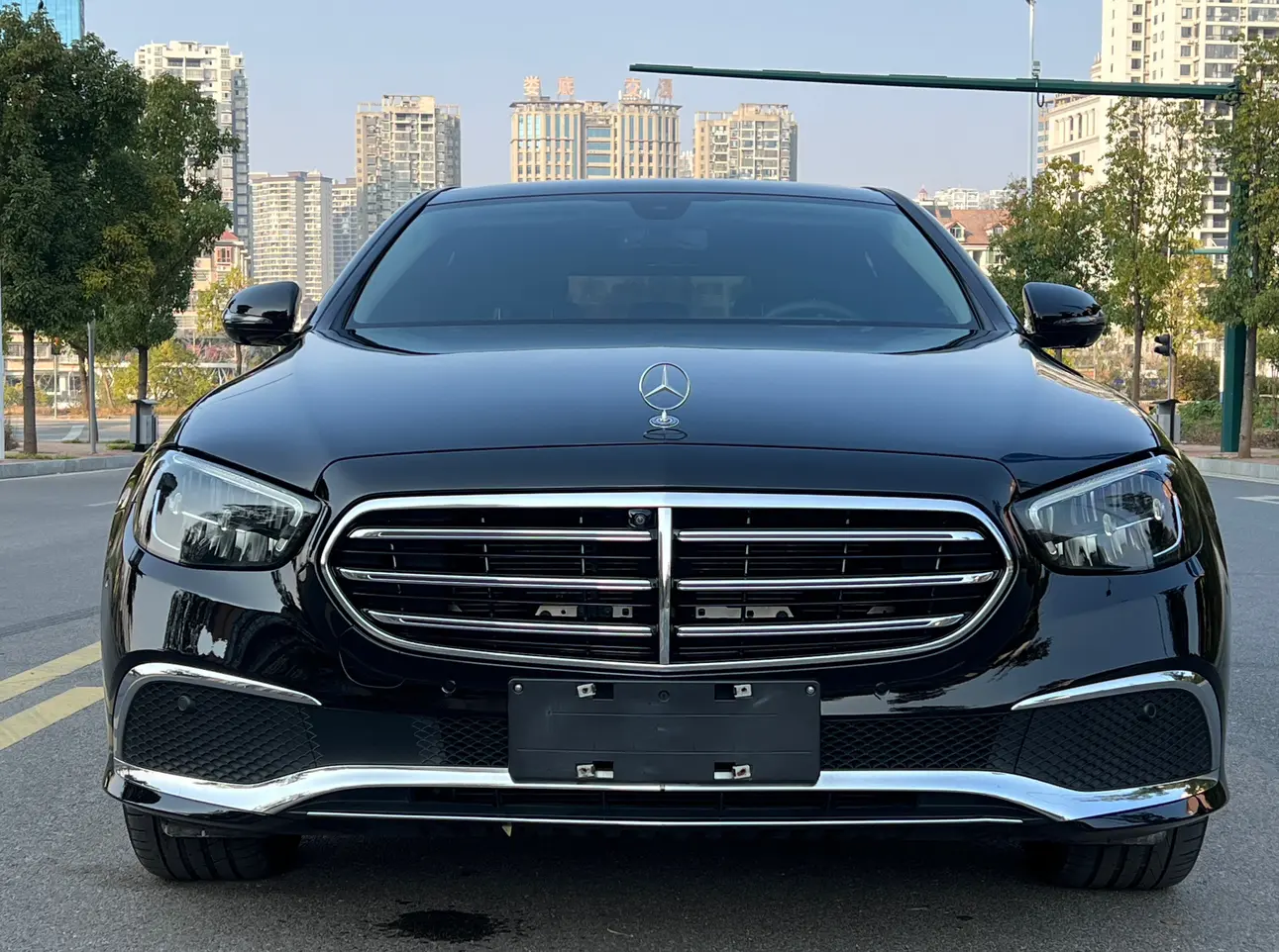 Mercedes-Benz E-Class  из Китая