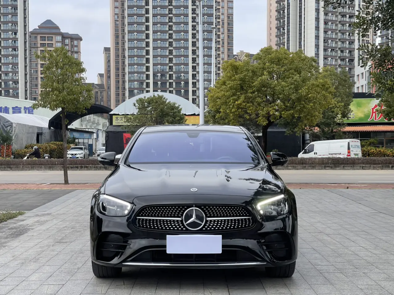 Mercedes-Benz E-Class  из Китая