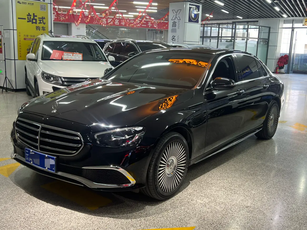 Mercedes-Benz E-Class  из Китая