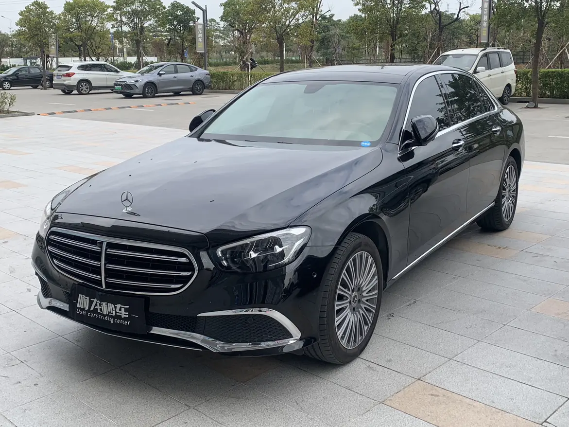 Mercedes-Benz E-Class  из Китая