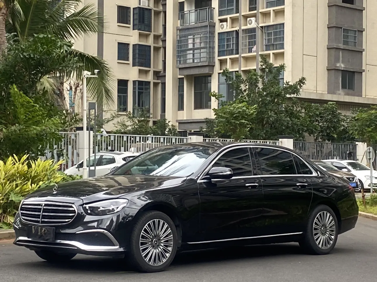 Mercedes-Benz E-Class  из Китая