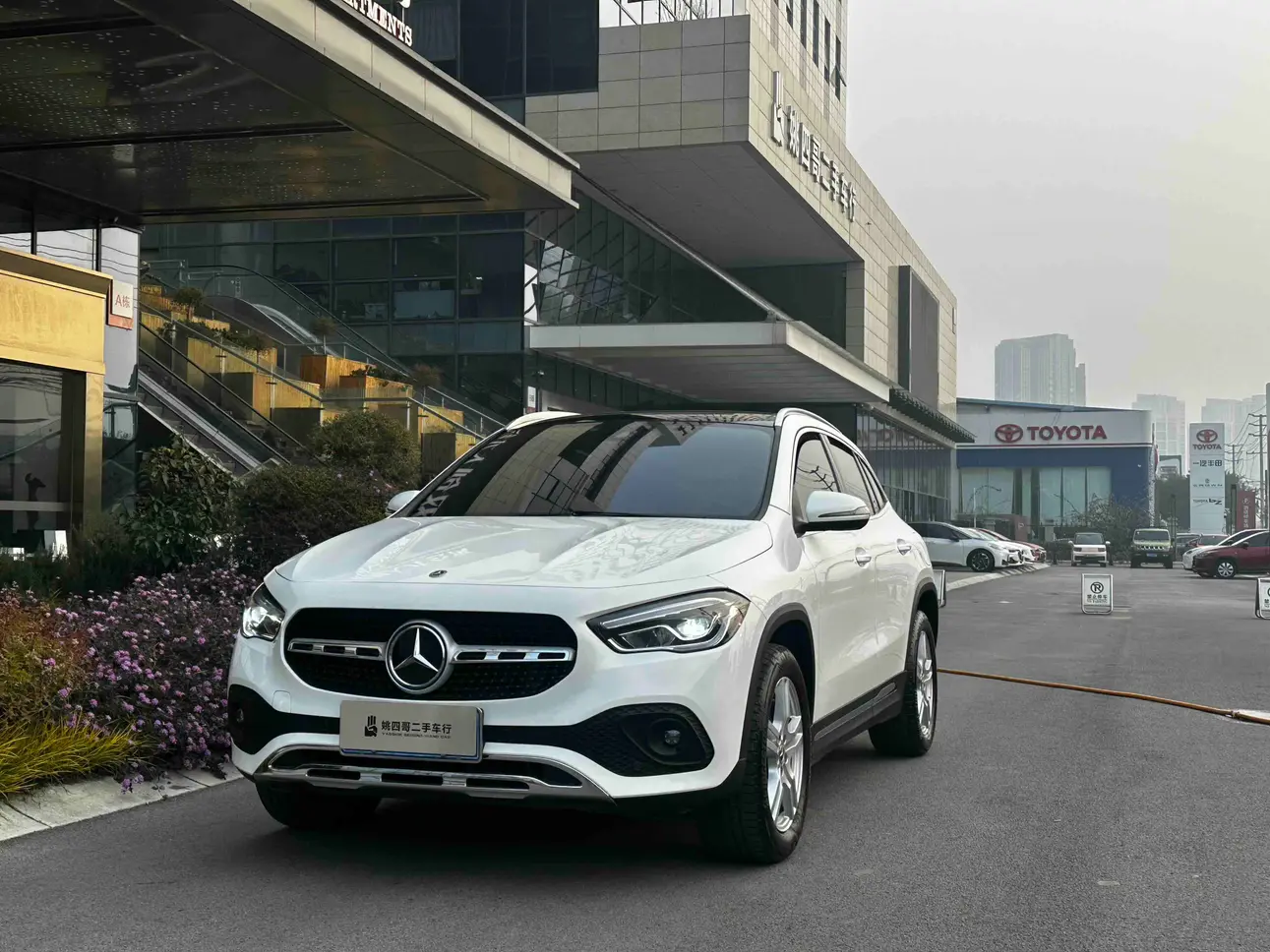 Mercedes-Benz GLA  из Китая